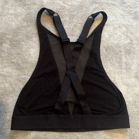 NWOT Kit and Ace Base High Neck Bra - Picture 4 of 4